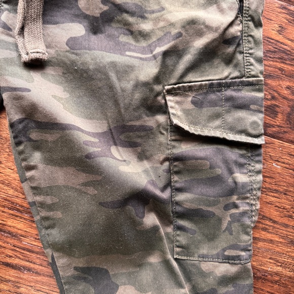 Sundry camo ankle zip utility jogger sz XS - Picture 4 of 6